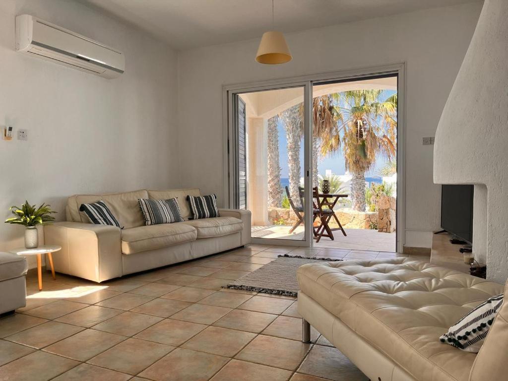 Sky Villa Paphos 外观 照片